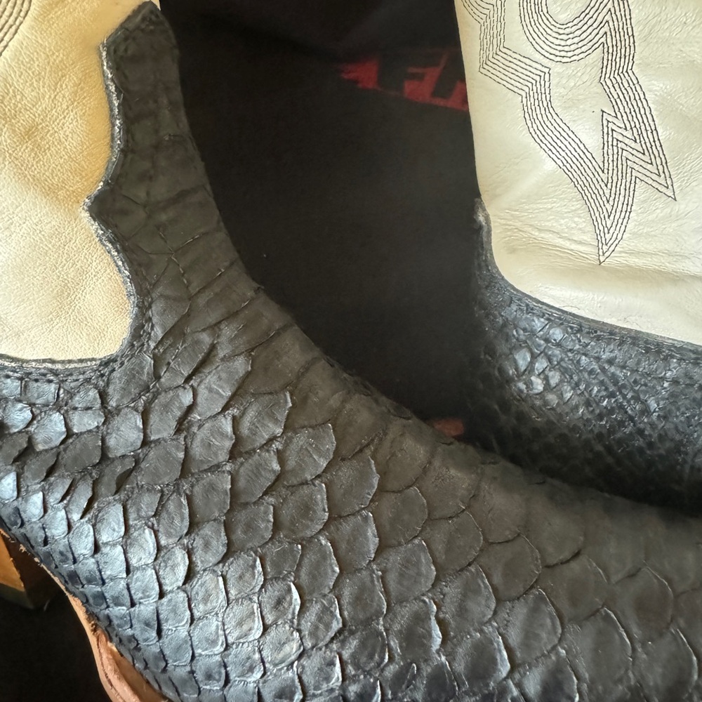 Rare Black Python Freebird Cowboy Boots - Picture 5 of 8